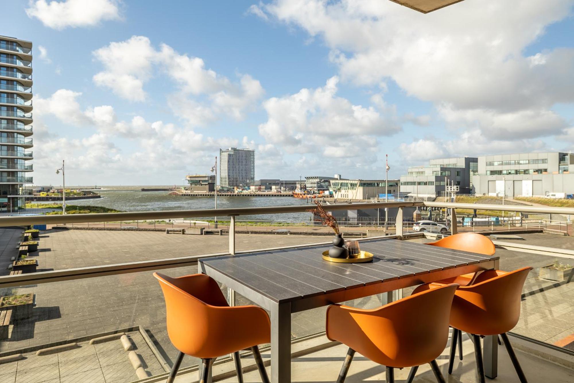 Bizstay Harbour I Scheveningen Apartments กรุงเฮก ภายนอก รูปภาพ