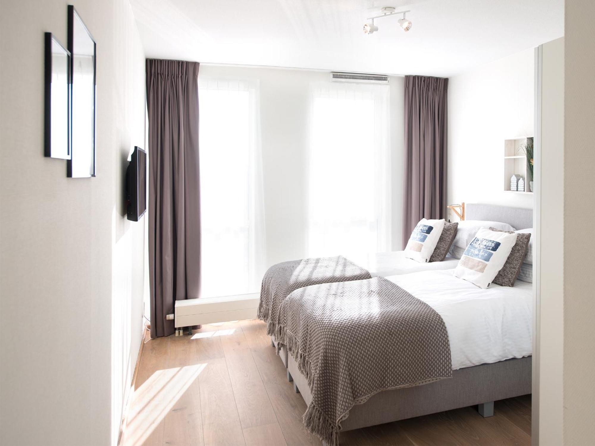 Bizstay Harbour I Scheveningen Apartments กรุงเฮก ภายนอก รูปภาพ