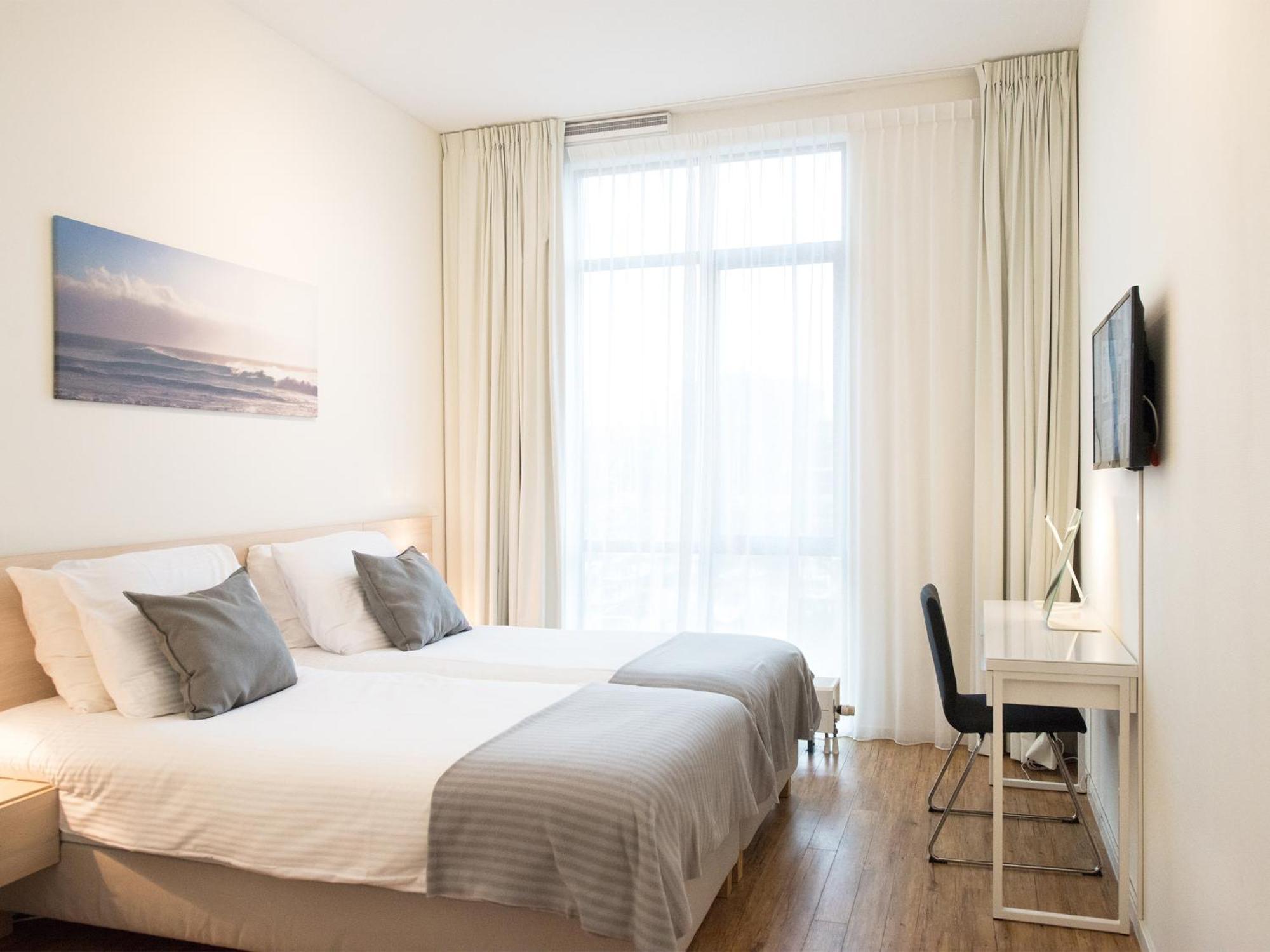 Bizstay Harbour I Scheveningen Apartments กรุงเฮก ภายนอก รูปภาพ