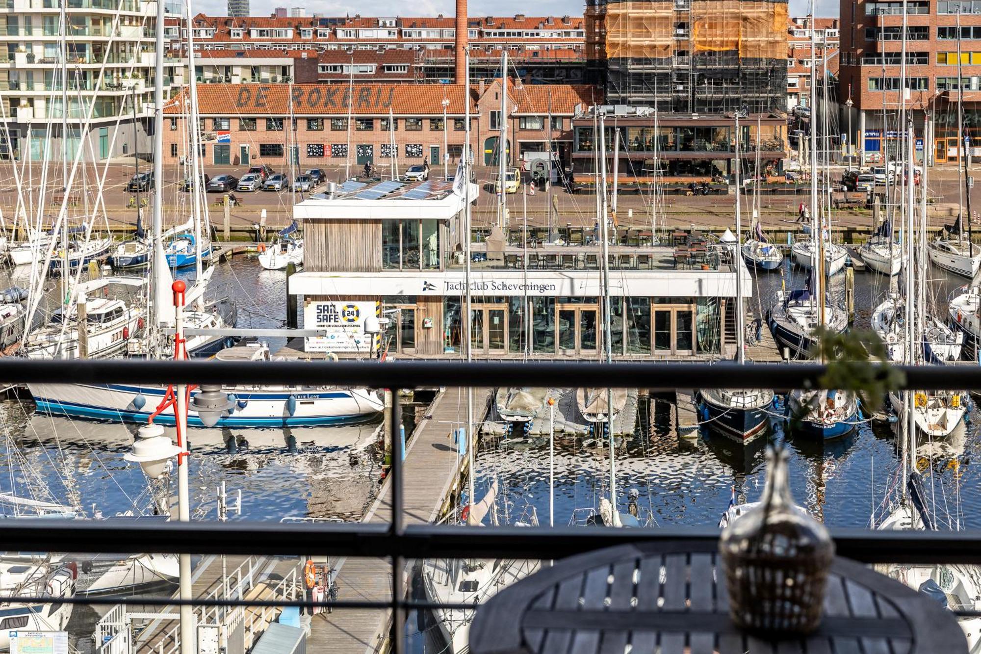 Bizstay Harbour I Scheveningen Apartments กรุงเฮก ภายนอก รูปภาพ